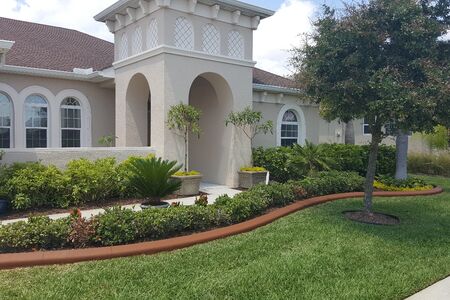 Color Curbing: Rust Brown Brevard County Florida